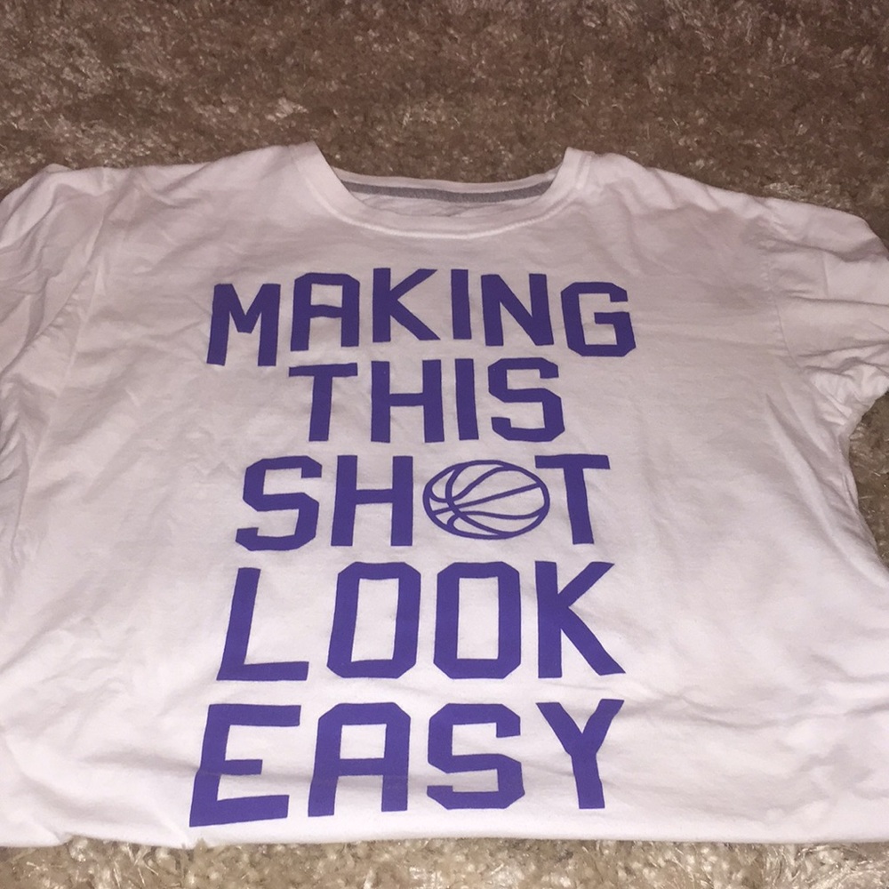 NIKE T-SHIRT